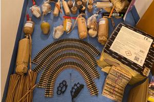 Anlässlich eines Aktionstags wurden kurz vor dem Jahreswechsel 15.000 illegale pyrotechnische Gegenstände aus dem Verkehr gezogen.