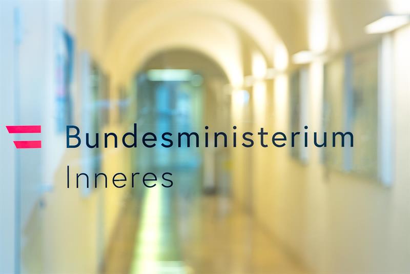 Im ersten Halbjahr 2025 wurden in über 700 Workshops und Sensibilisierungsvorträgen rund 13.500 Personen in ganz Österreich erreicht.